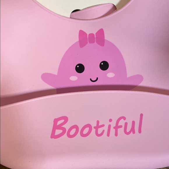 Pink Bootiful Bib - Picture 4 of 4